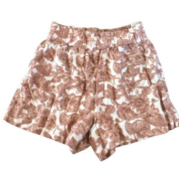 Abercrombie & Fitch floral tan cream traveler Shorts Linen blend Size Small New - Picture 1 of 7